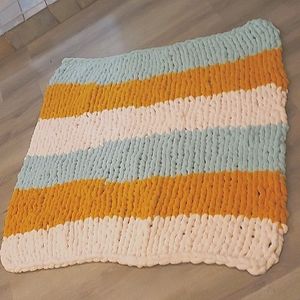Handmade Chunky Knit Blankets
